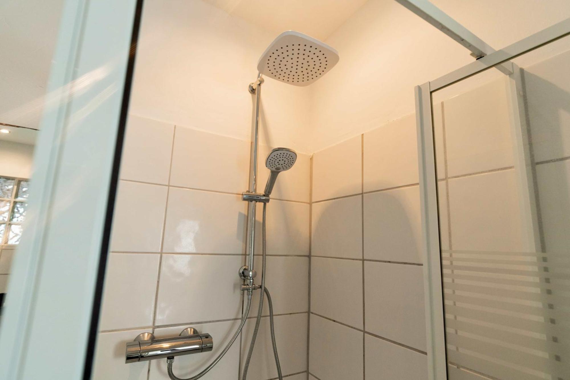 Urban Apartment - Stilvoll & Im Herzen Der Stadt Bremerhaven Eksteriør billede